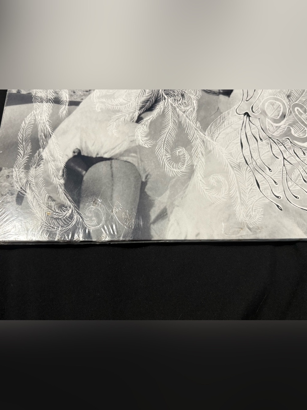 Sale‼️ Bjork “ Vespertine” Vinyl Record - Picture 5 of 5